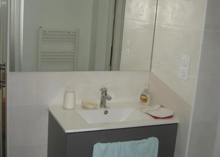 Helen's לינה וארוחת בוקר